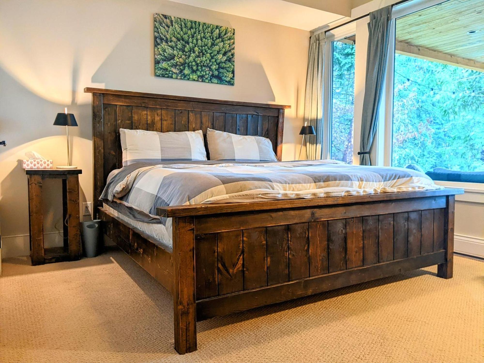 Mountain House Of Wonder Bed & Breakfast Qualicum Beach Exterior photo