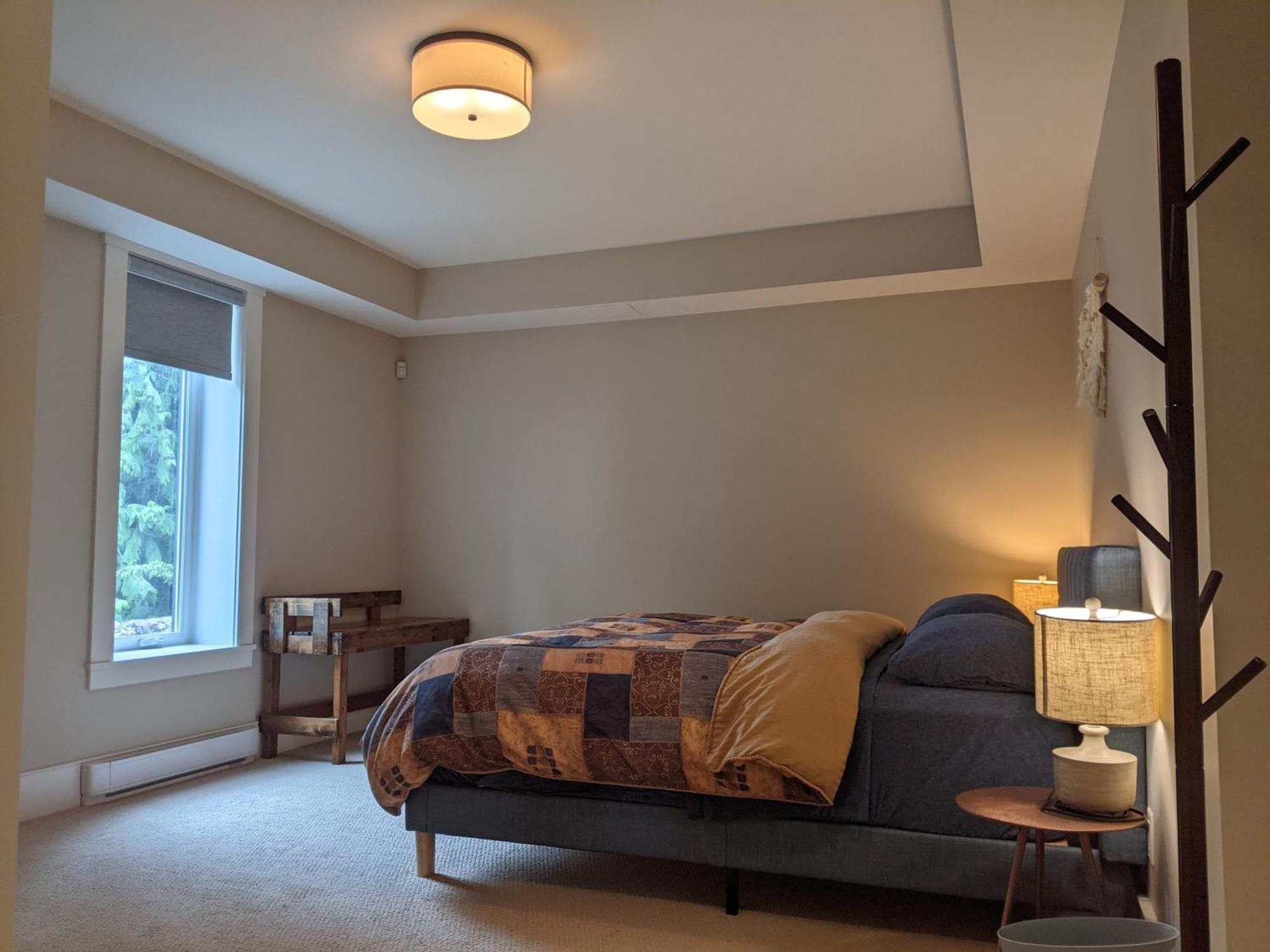 Mountain House Of Wonder Bed & Breakfast Qualicum Beach Exterior photo