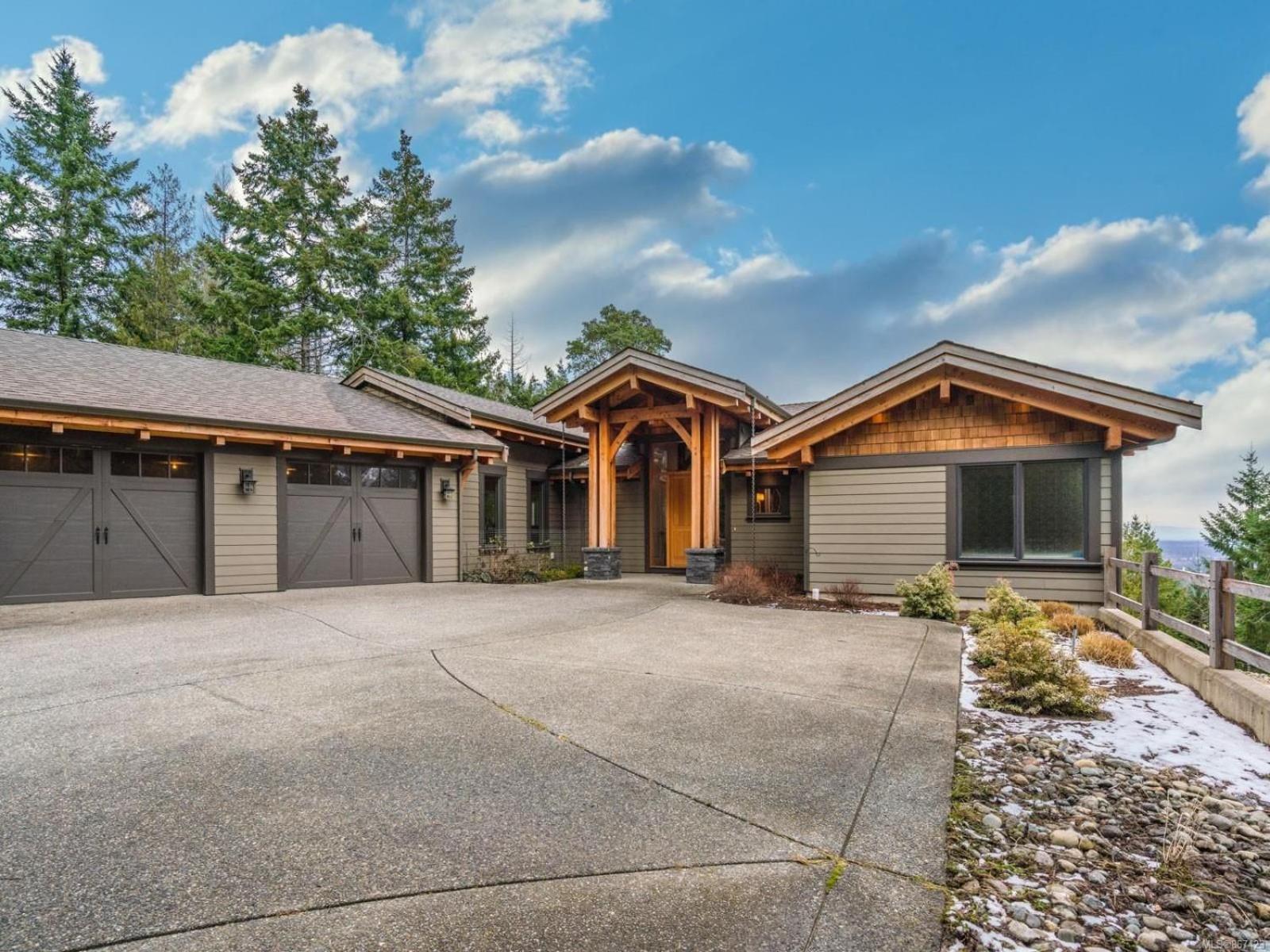 Mountain House Of Wonder Bed & Breakfast Qualicum Beach Exterior photo